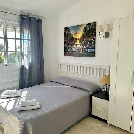 בית נופש Pambnb - House Near To Beach, Terrace, Fiber Wi-fi, Bbq