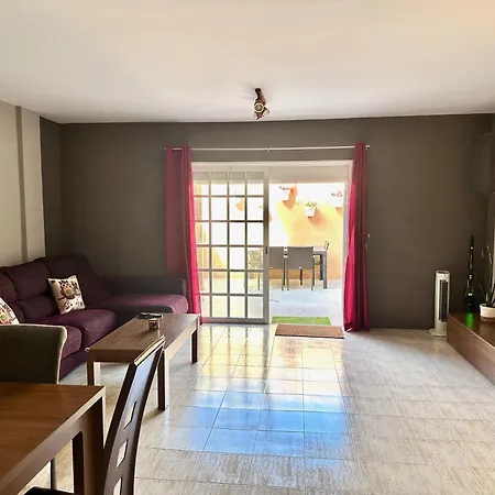 Casa de Férias Pambnb - House Near To Beach, Terrace, Fiber Wi-fi, Bbq *